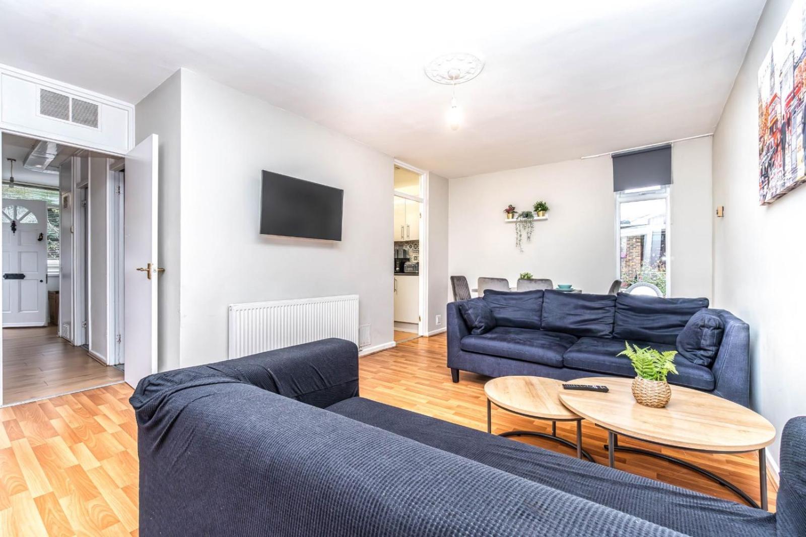 Bright Guest House In Hackney Londyn Zewnętrze zdjęcie